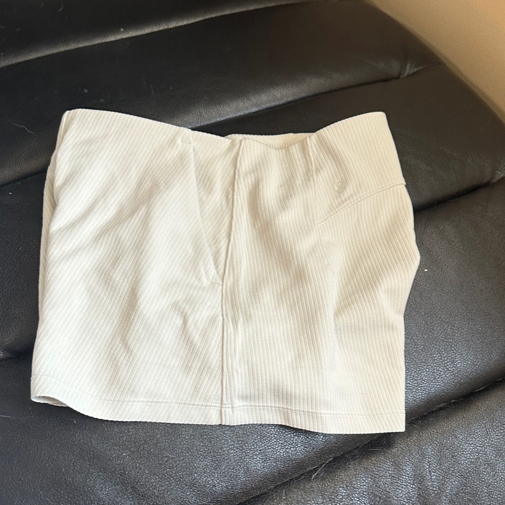 lululemon athletica Ribbed High-Waist Shorts — Cream - Picture 4 of 5